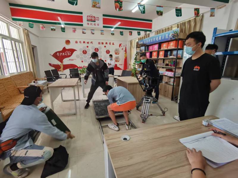 追星女孩心理学分析报告：吴江区广告片拍摄公司揭秘饭圈应援式传播逻辑